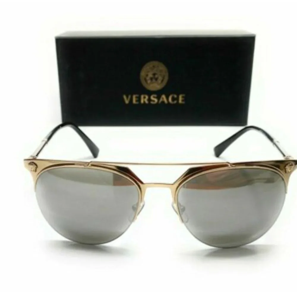 New Versace Men's Gold Pilot Sunglasses!